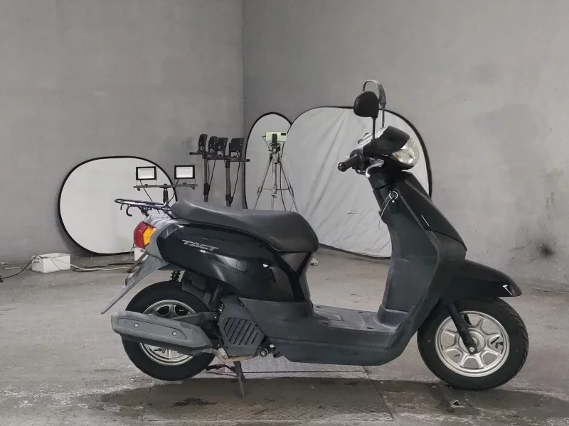 Honda TACT BASIC