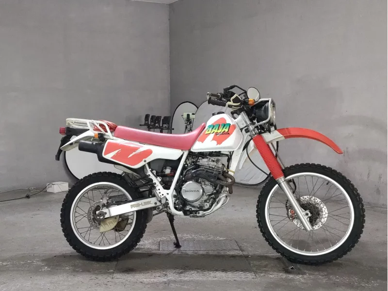 Honda XLR250 BAJA