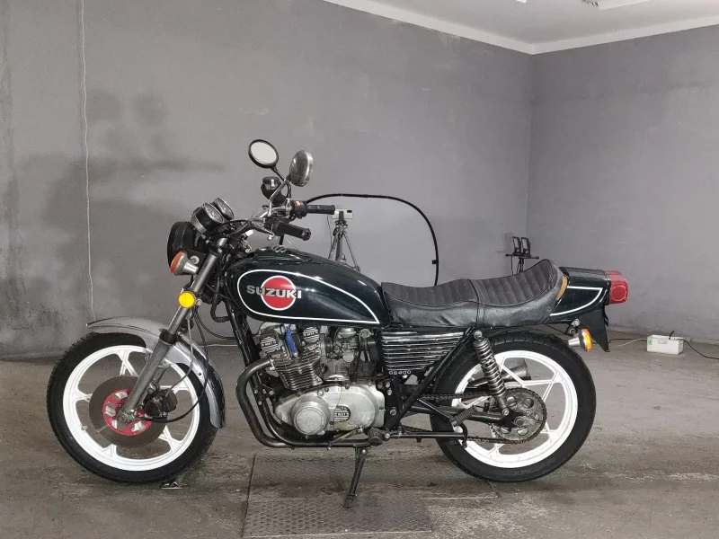 Suzuki GS400