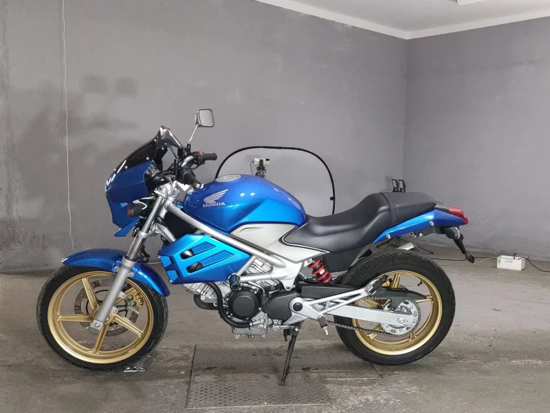 Honda VTR250