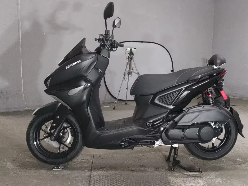 Yamaha X FORCE