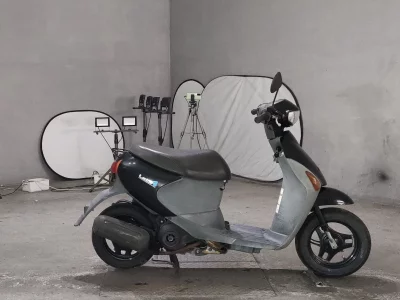 Suzuki LET S4