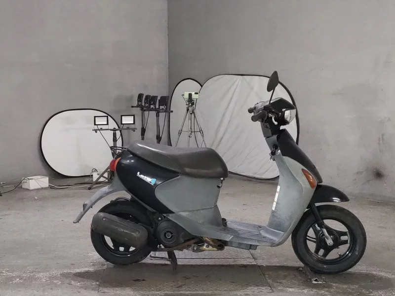 Suzuki LET S4