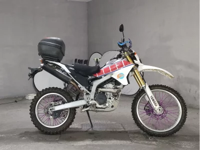 Yamaha WR250R