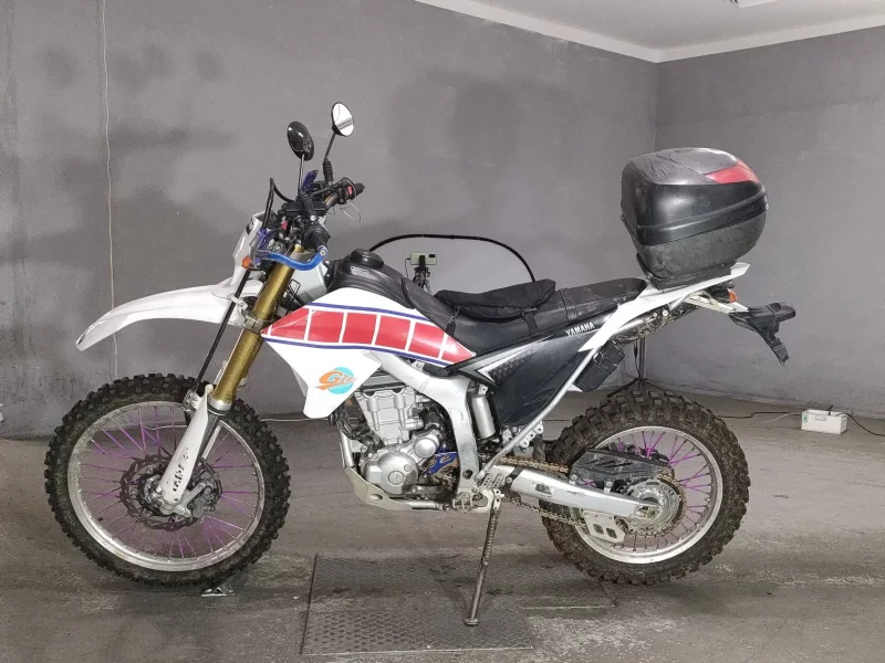 Yamaha WR250R
