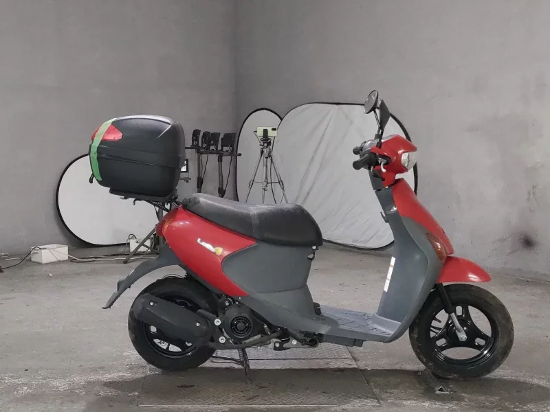 Suzuki LET S4