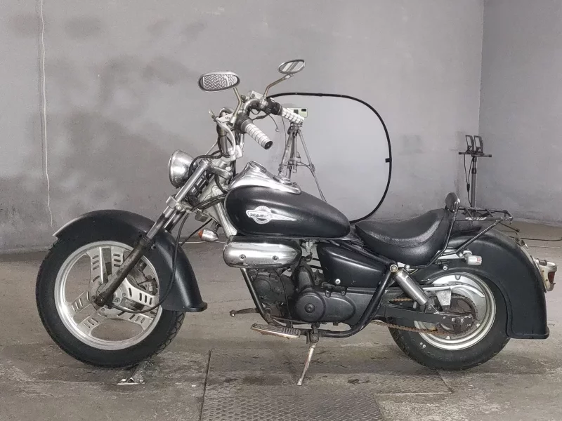Honda MAGNA 50