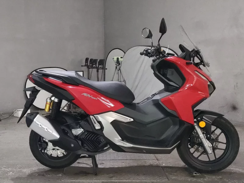 Honda ADV160