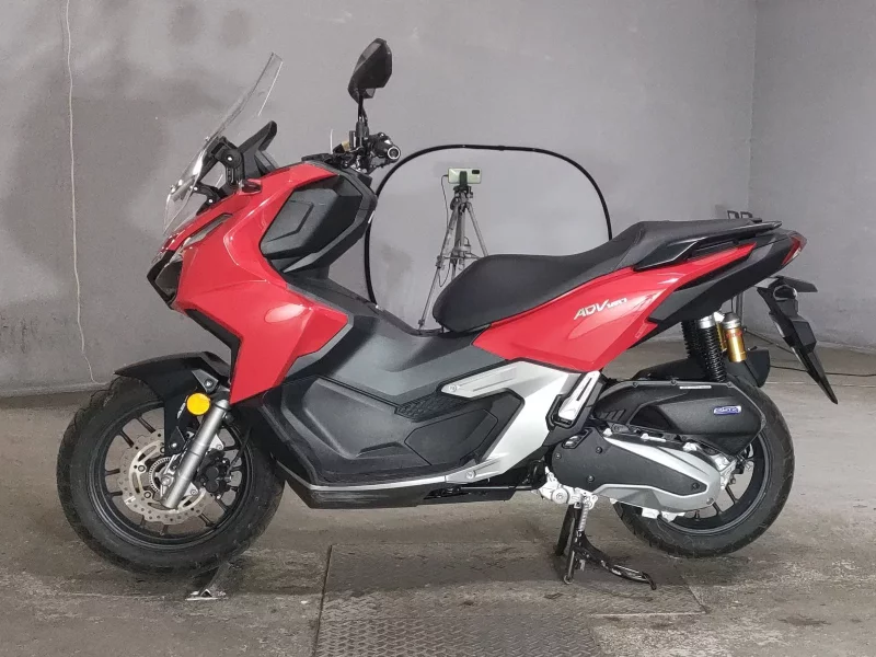 Honda ADV160