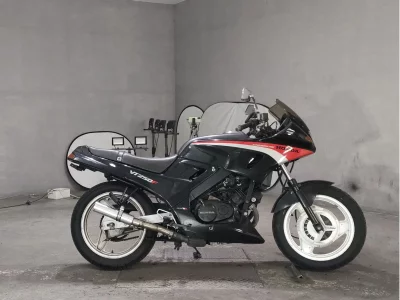 Honda VT250F