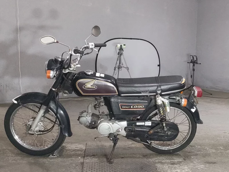 Honda BENLY90