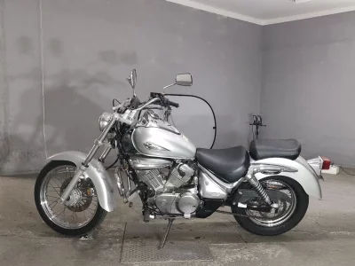Suzuki INTRUDER 250
