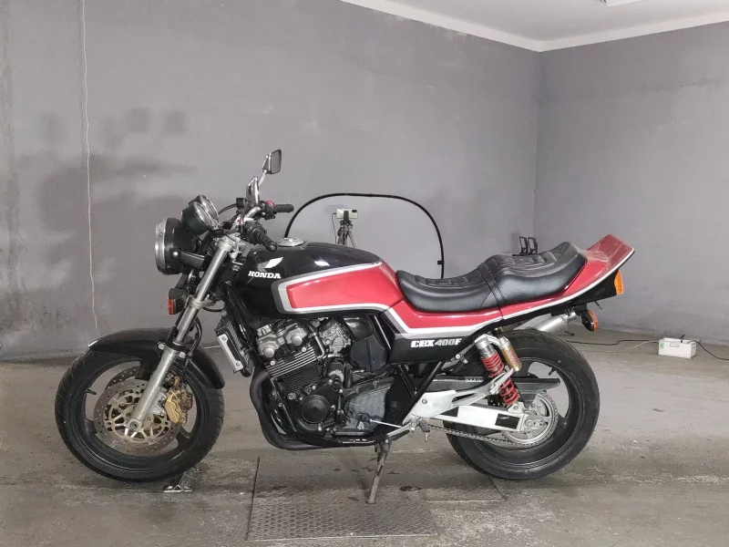 Honda CB400SFV-2
