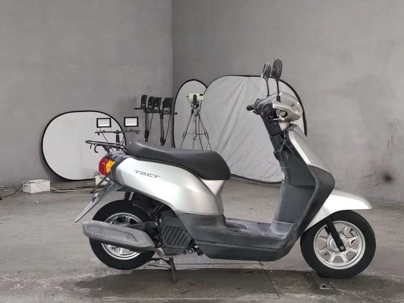 Honda TACT BASIC