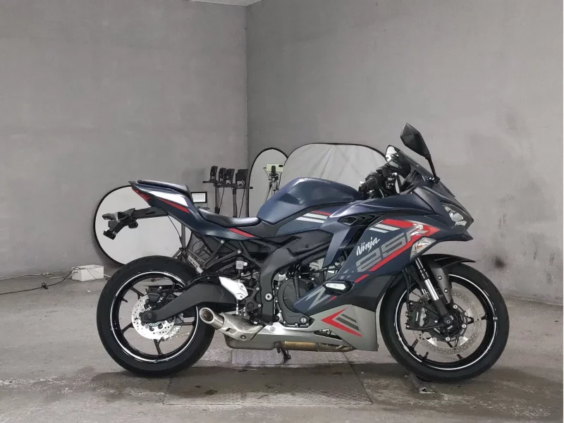 Kawasaki NINJA ZX-25R SE