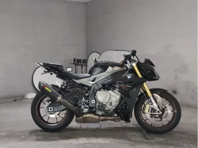BMW BMW S1000R