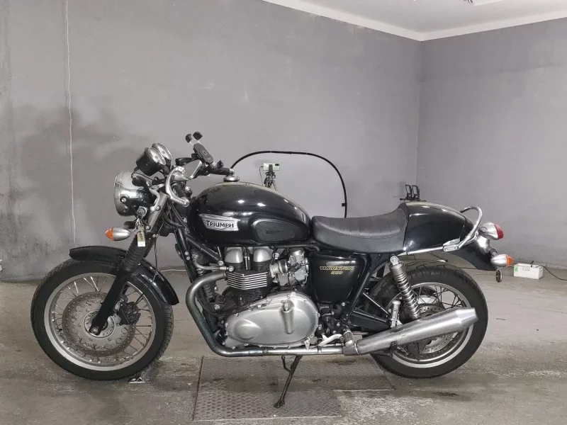 Triumph TRIUMPH THRUXTON