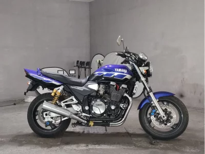 Yamaha XJR1300