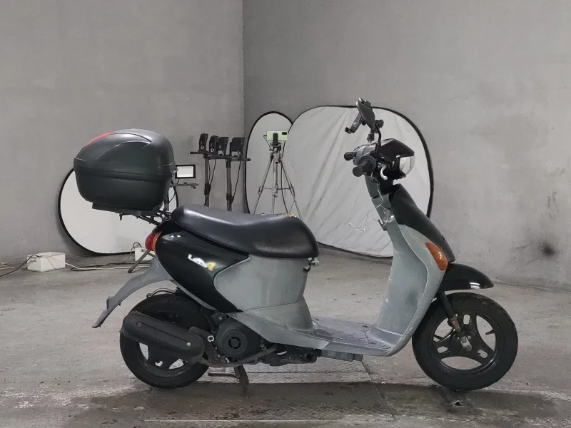 Suzuki LET S4