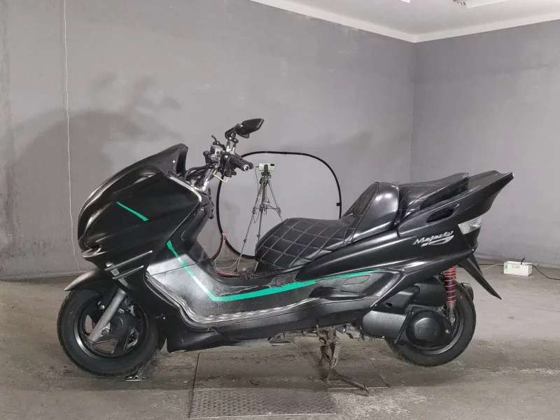 Yamaha MAJESTY 250C