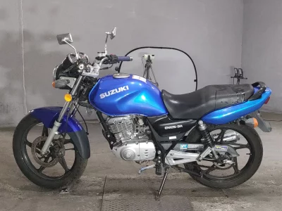 Suzuki EN125