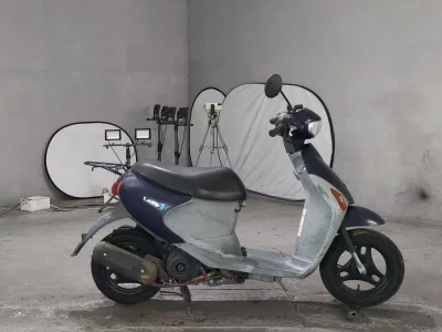 Suzuki LET S4