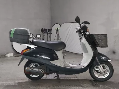 Honda LEAD 100