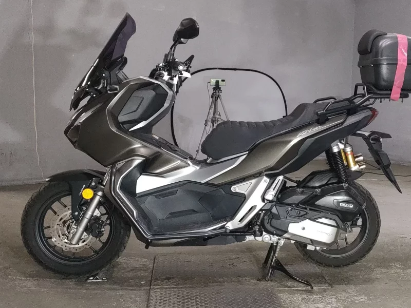 Honda ADV150