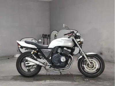 Honda CB400SF