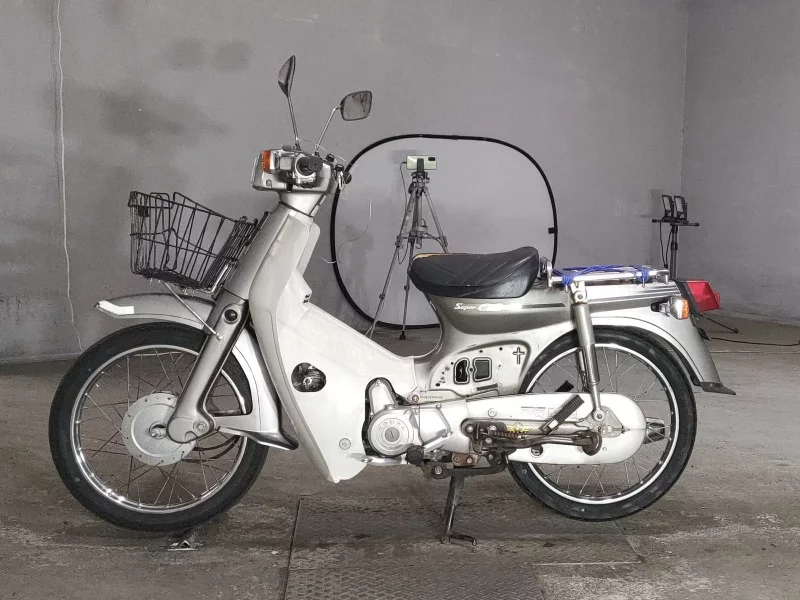 Honda SUPER CUB90