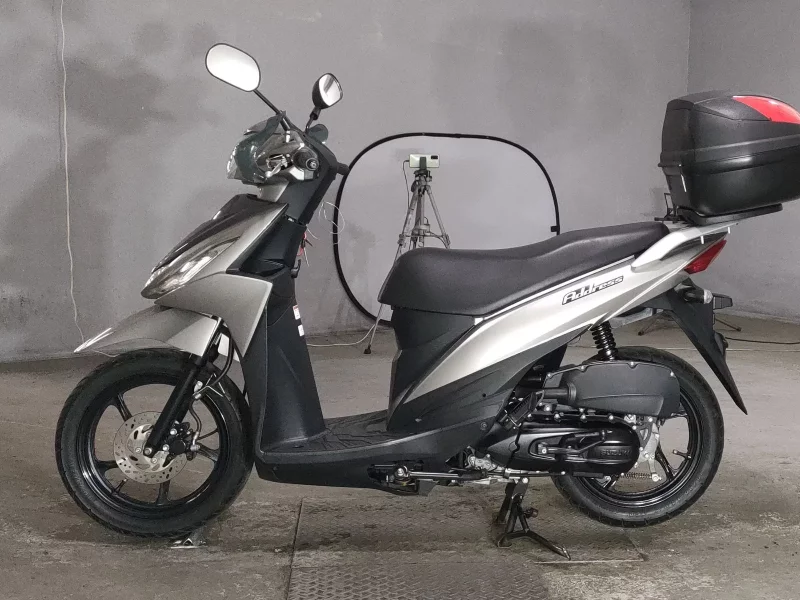 Suzuki ADDRESS V110