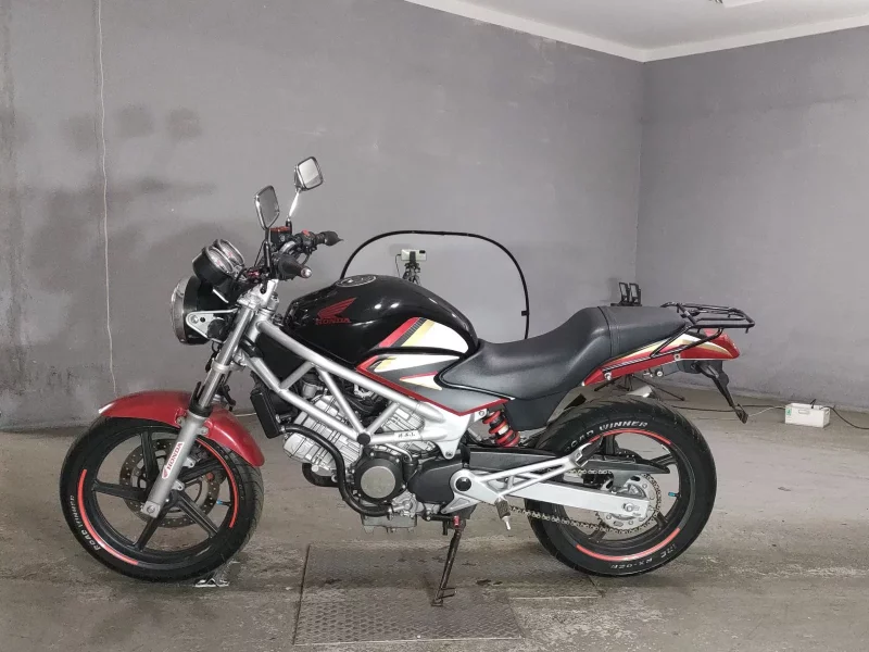 Honda VTR250