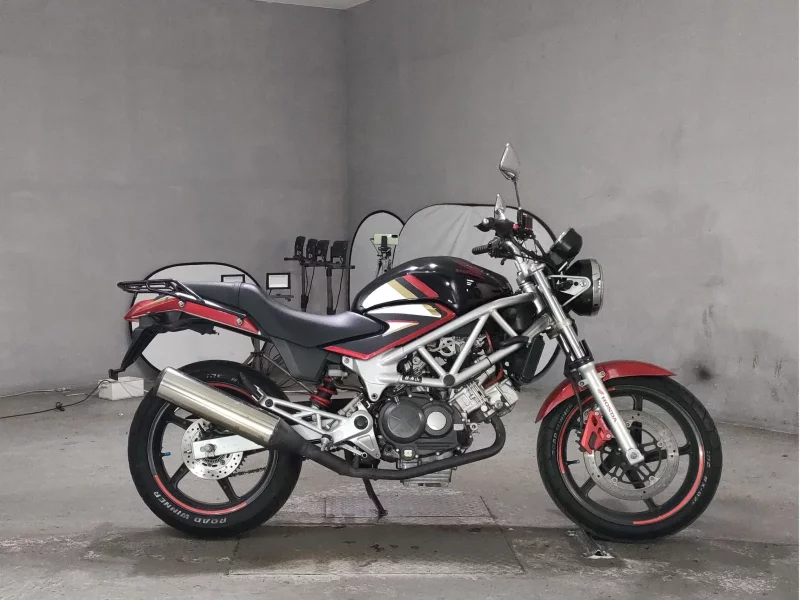 Honda VTR250