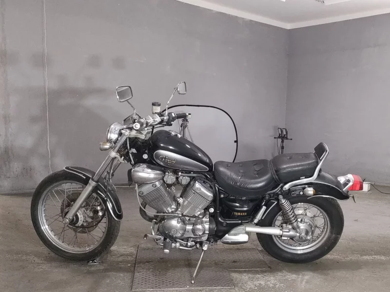 Yamaha VIRAGO 400