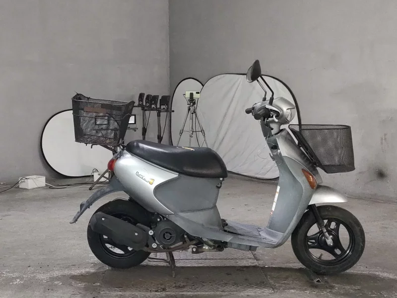 Suzuki LET S4