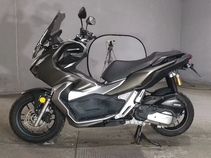 Honda ADV150