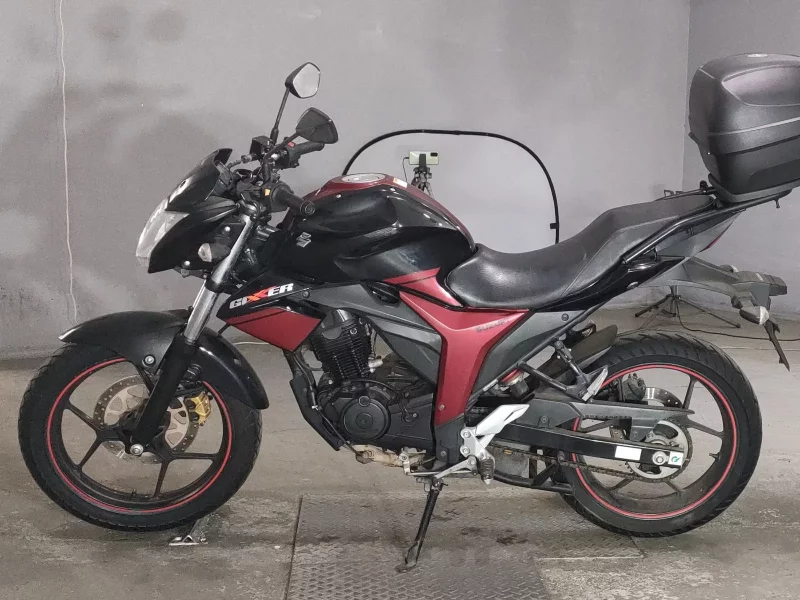 Suzuki JIKUSA-150