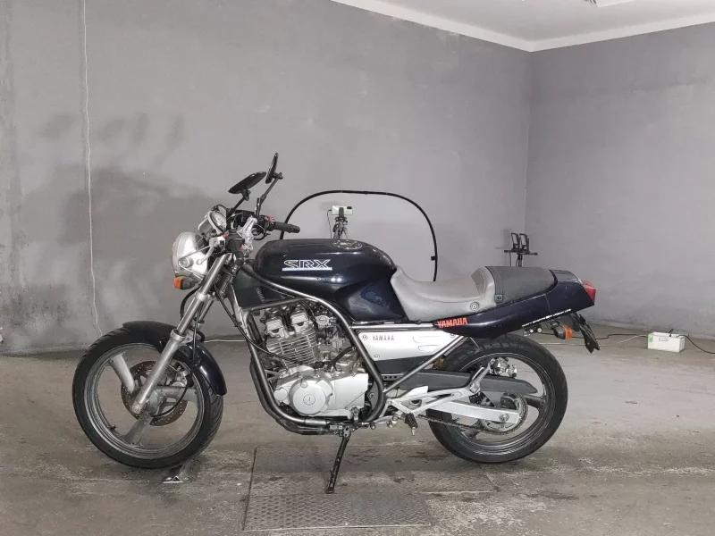 Yamaha SRX250-1