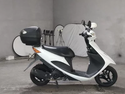 Suzuki ADDRESS V50