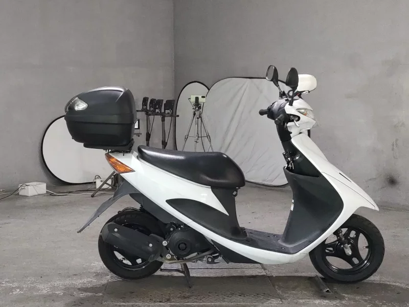 Suzuki ADDRESS V50