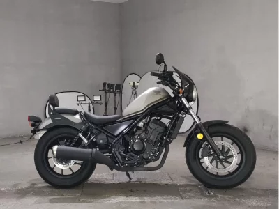 Honda REBEL