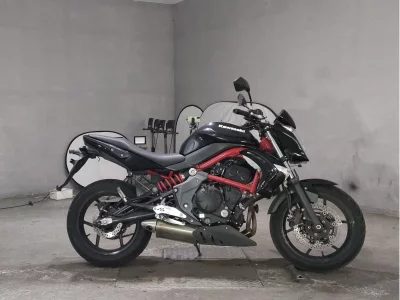Kawasaki ER-4N