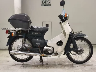Honda C90