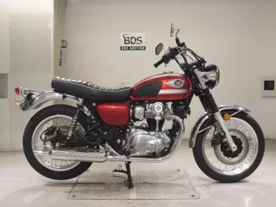 Kawasaki W800-2