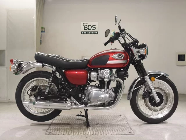 Kawasaki W800-2