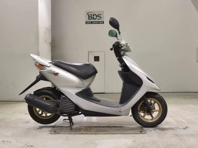 Honda DIO Z4