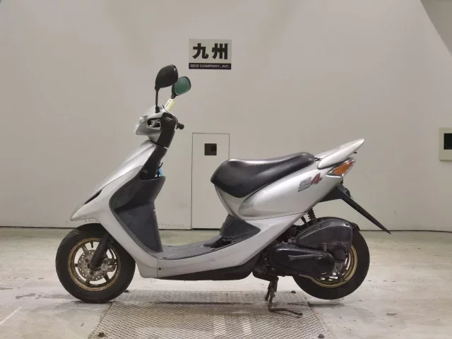 Honda DIO Z4