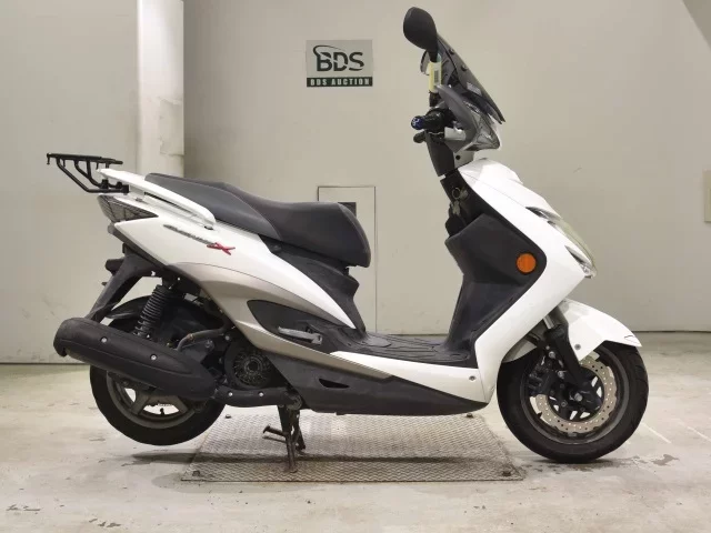 Yamaha CYGNUS125XSR-2
