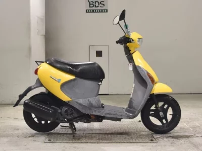 Suzuki LET S4