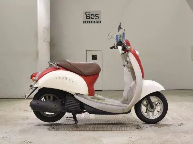 Honda CREA SCOOPY